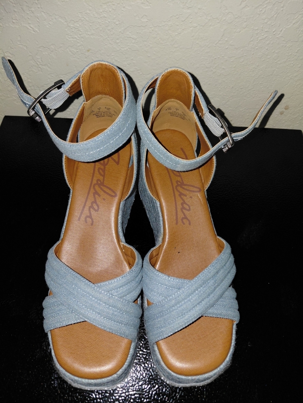 Zodiac Women's Light Blue Strappy Ankle-Wrap Sandals
